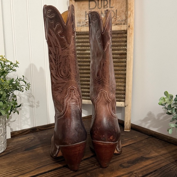 LUCCHESE WOMEN'S HANDMADE AUGUSTA FULL QUILL OSTRICH WESTERN BOOTS - SNIP TOE - Picture 5 of 10